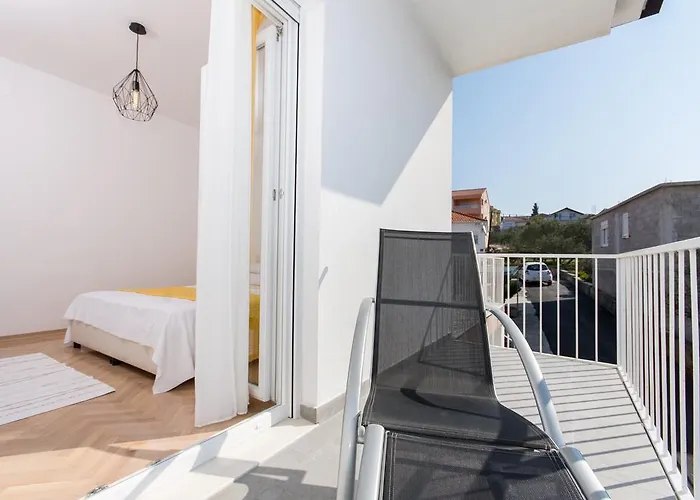 Mika1 Apartment Trogir